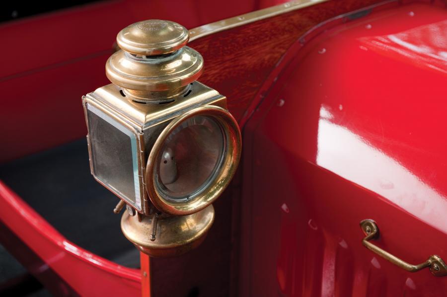 Детали экстерьера Brush Model BC Runabout 1907 года  (фото 11 из 18)